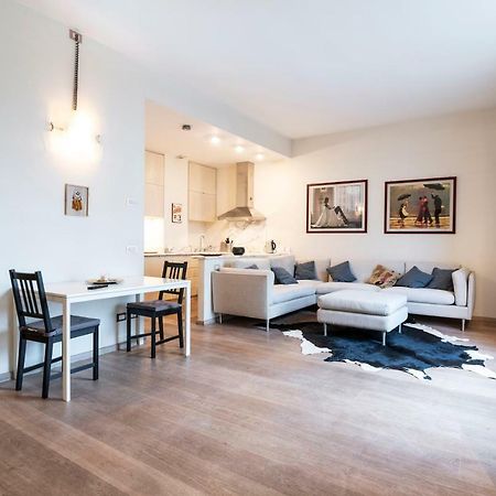 Santo Stefano Luxury Apartment Milano Eksteriør billede