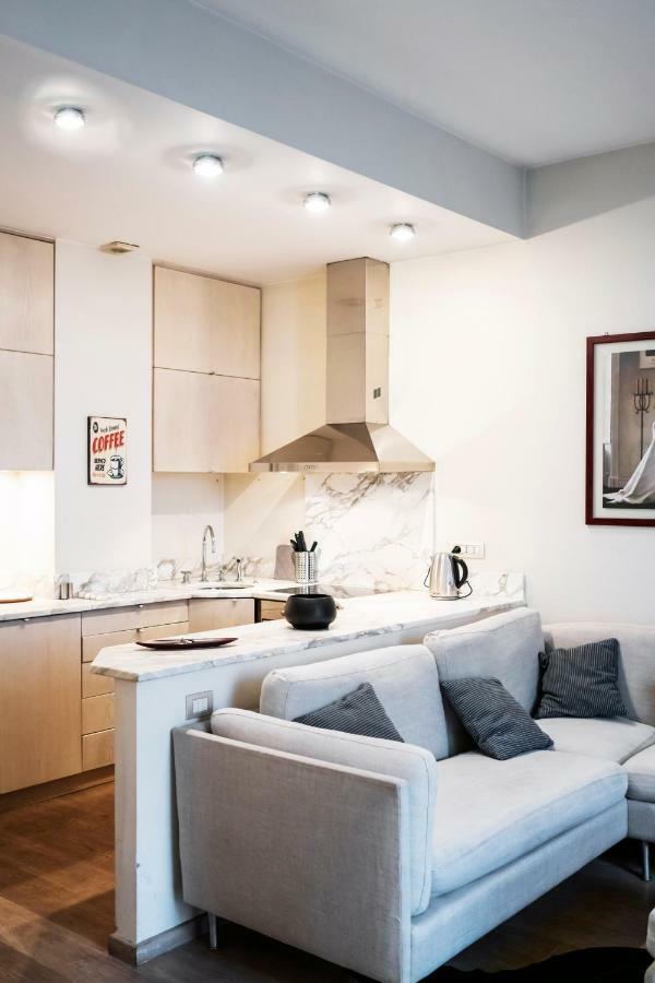 Santo Stefano Luxury Apartment Milano Eksteriør billede