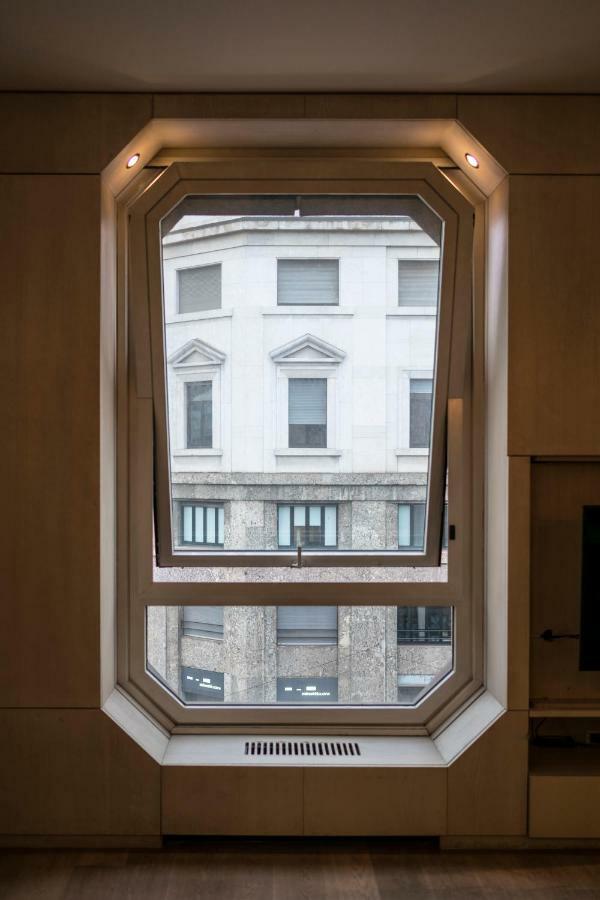 Santo Stefano Luxury Apartment Milano Eksteriør billede