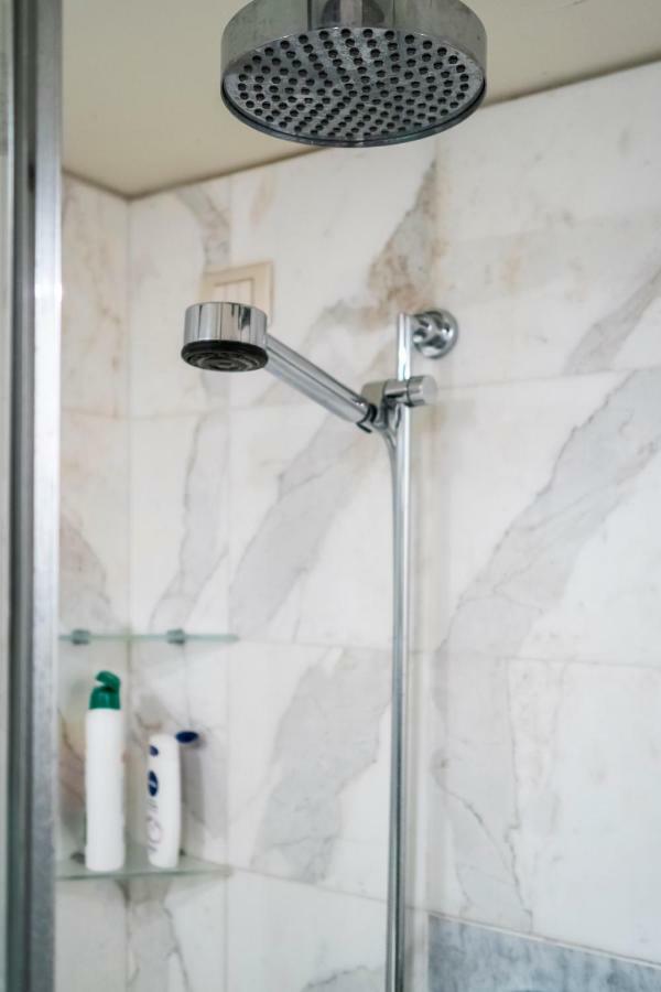 Santo Stefano Luxury Apartment Milano Eksteriør billede